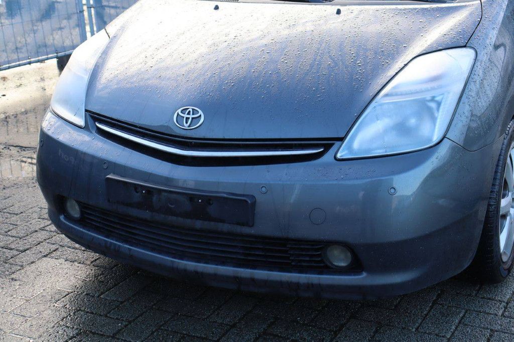 Pkw Toyota Prius Benzin (Vollhybrid) 78 PS 2008 (Marge)