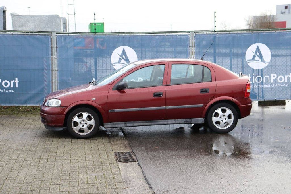 Passenger car Opel Astra Petrol 90 hp 1999 (Margin)