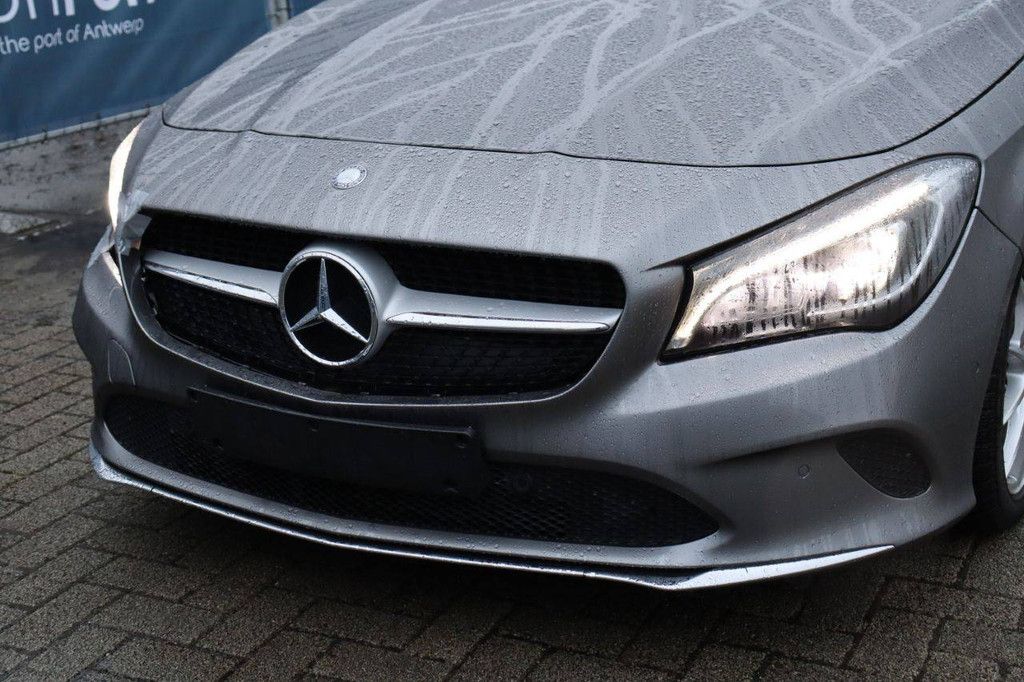 Passenger car Mercedes-Benz CLA Petrol 122 hp 2017 (Margin)