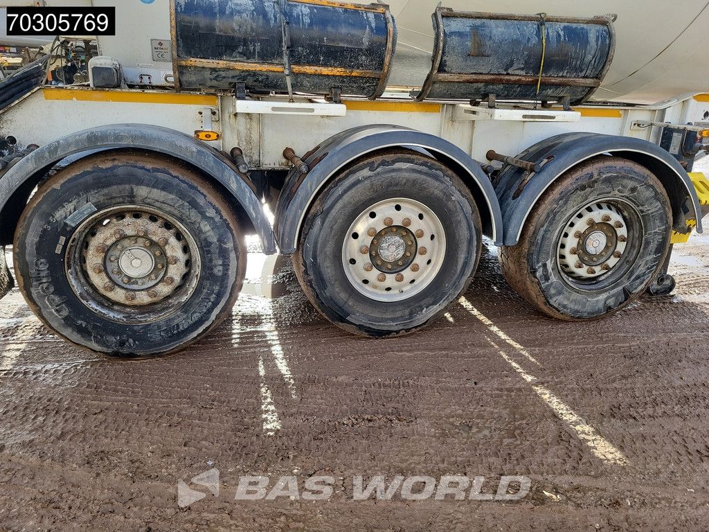 Zappmix 12m3 Lifting Axle Cement