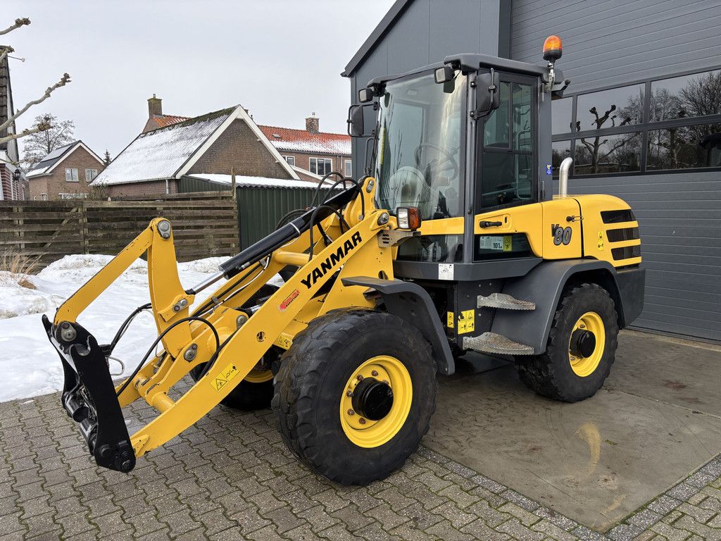 Yanmar V80 met Bak en Lepels, Speeder uitv.