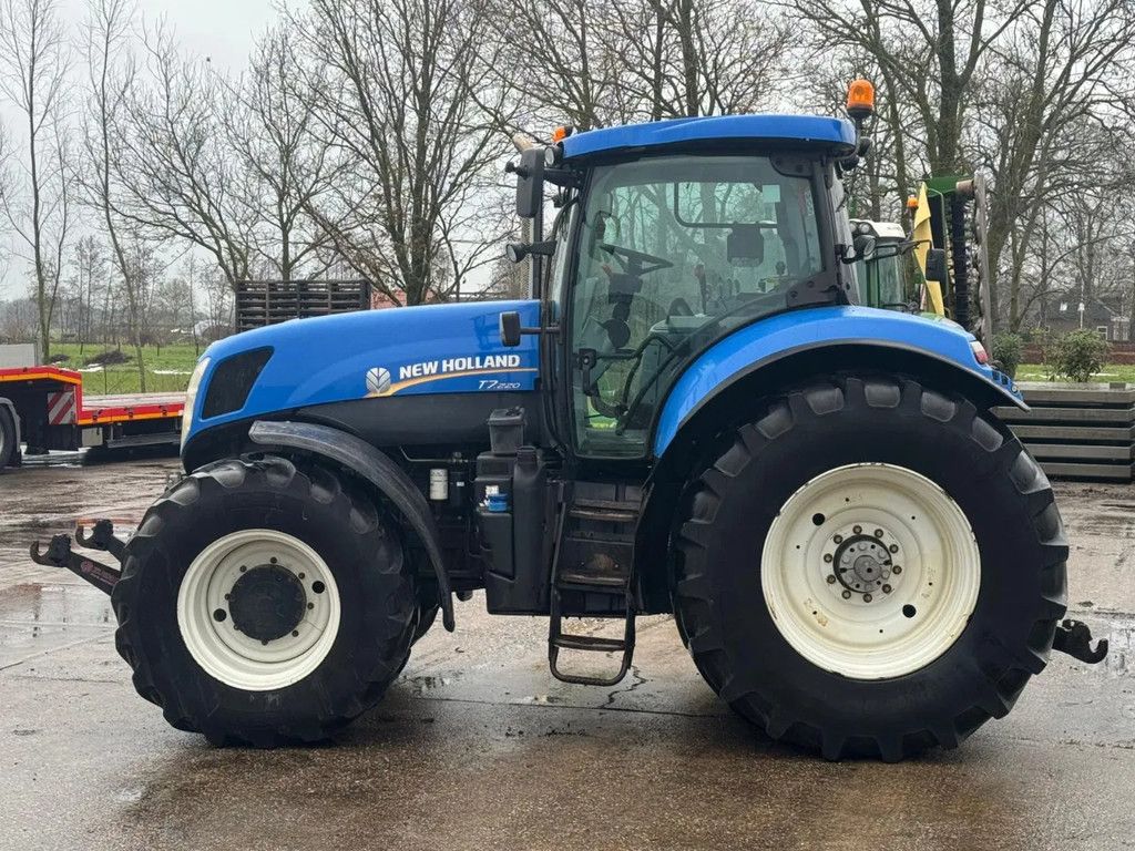 New Holland T7.220 T 7.220 Power command New holland Fronthef 50 KM