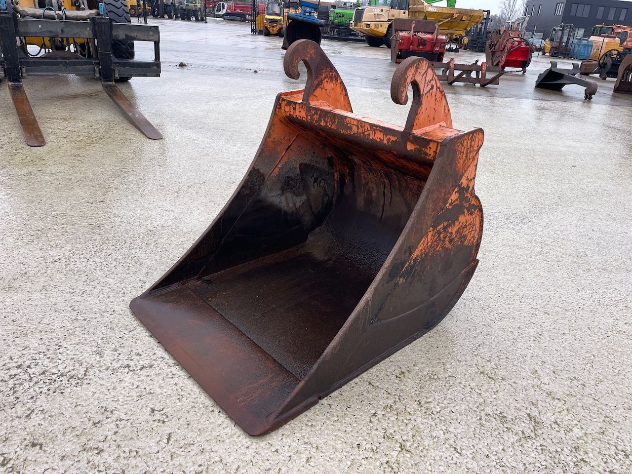 Dieplepelbak 100cm CW30