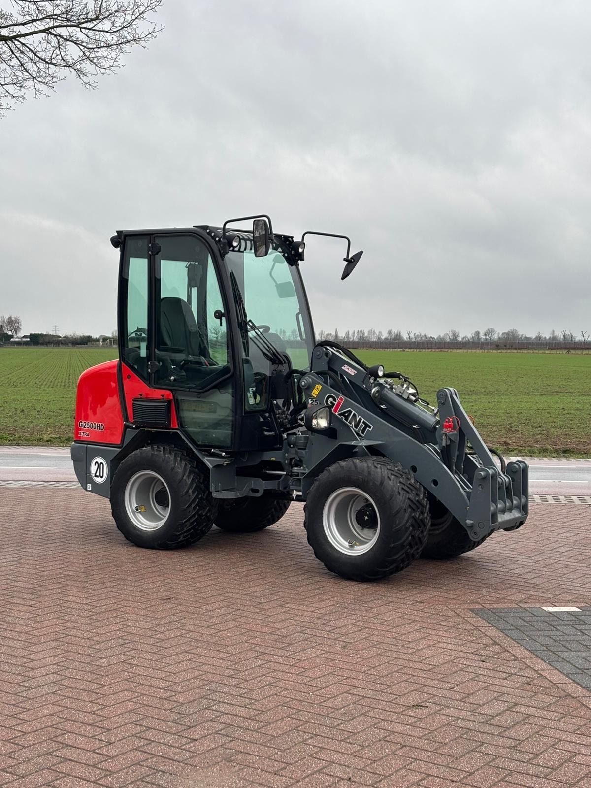 Giant g2500 extra HD ( 600 uur )