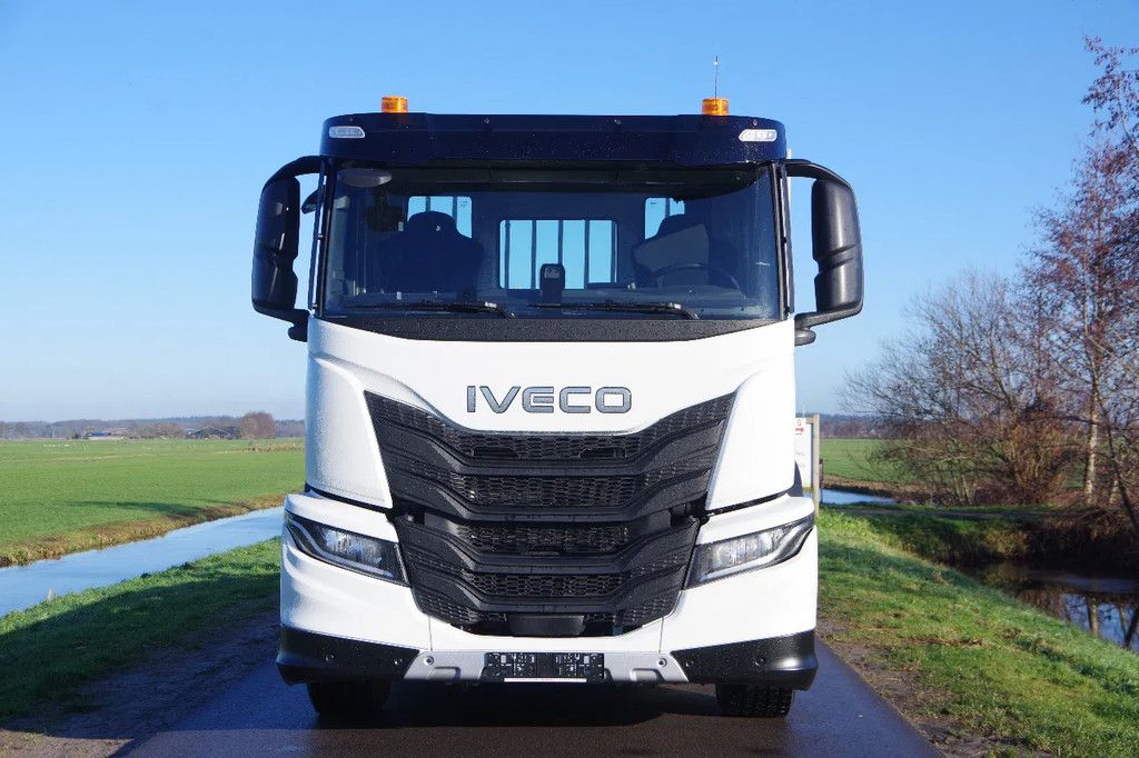 Iveco 29,0-tons Oprij S-Way 8,5 m. Veldhuizen