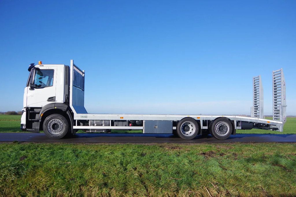 Iveco 29,0-tons Oprij S-Way 8,5 m. Veldhuizen