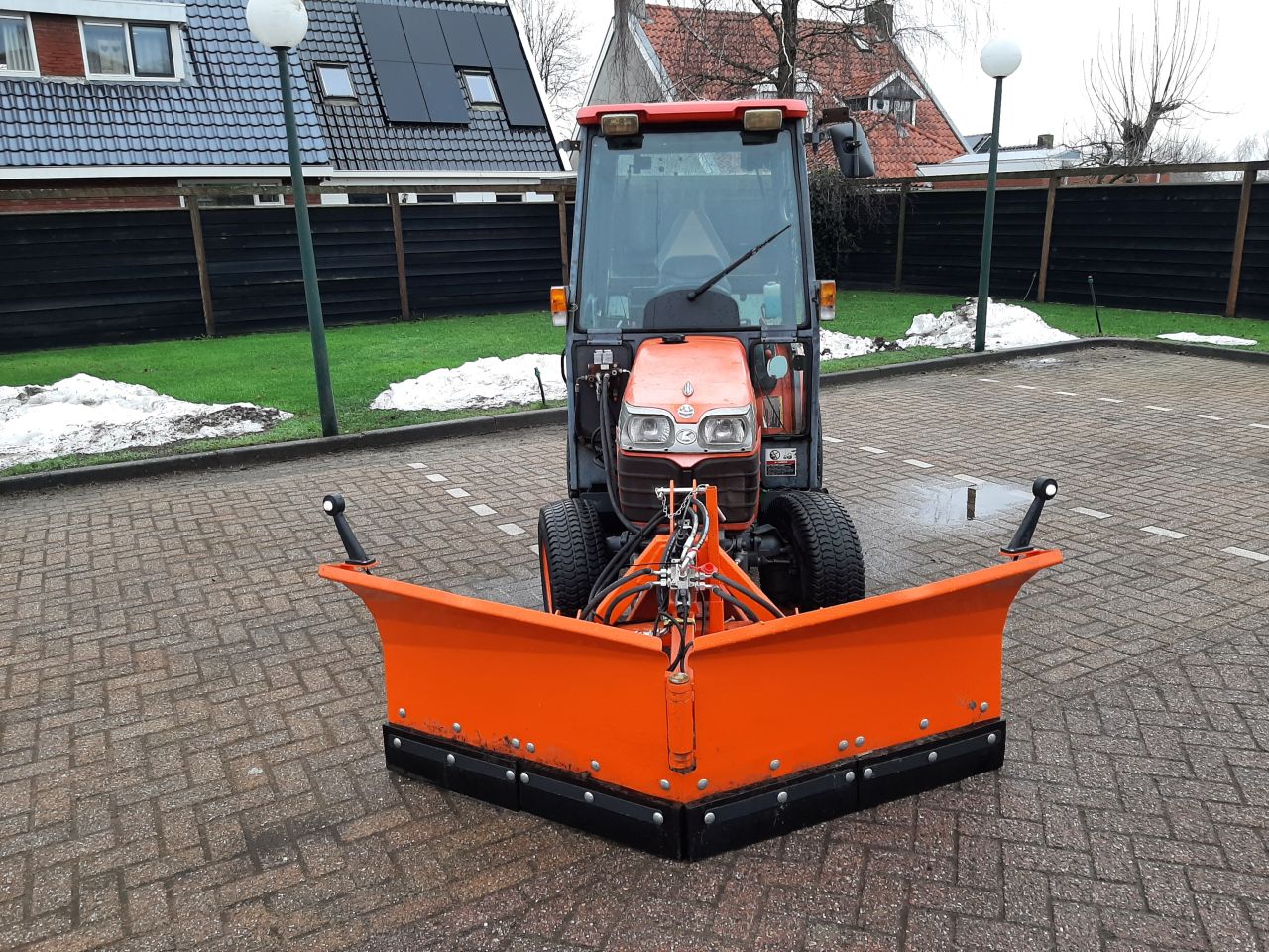 Sneeuwschuif 2,02m A-frame / GiANT shovel aansluiting V-model