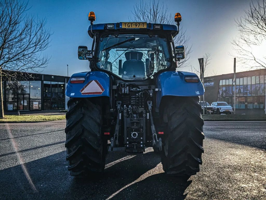 New Holland T6060 T6060