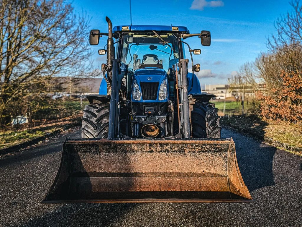 New Holland T6060 T6060