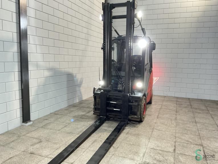 Heftrucks LPG Linde H35T 2019