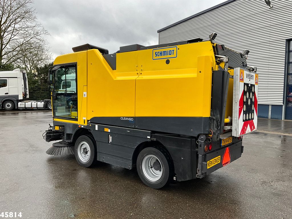 SCHMIDT CLEANGO 500 with 3-rd brush