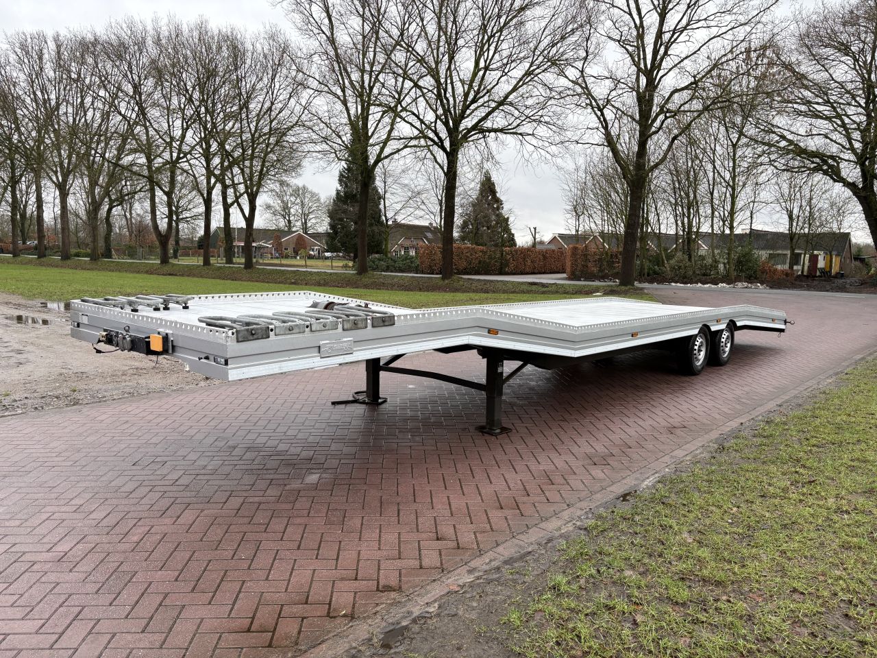 Be oplegger ambulance auto transporter Veldhuizen 5.5 TON