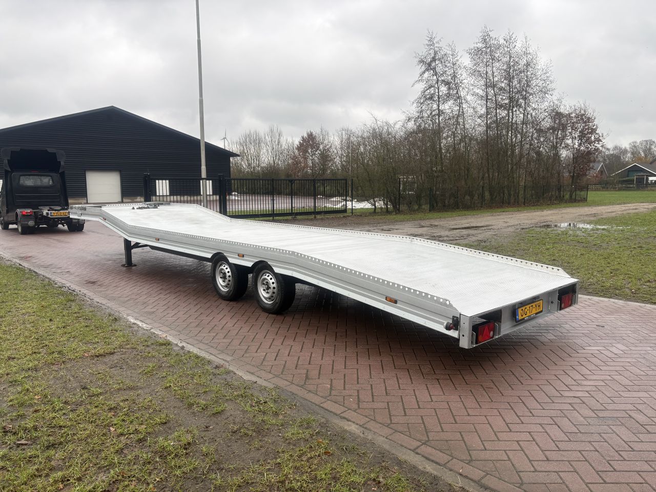 Be oplegger ambulance auto transporter Veldhuizen 5.5 TON
