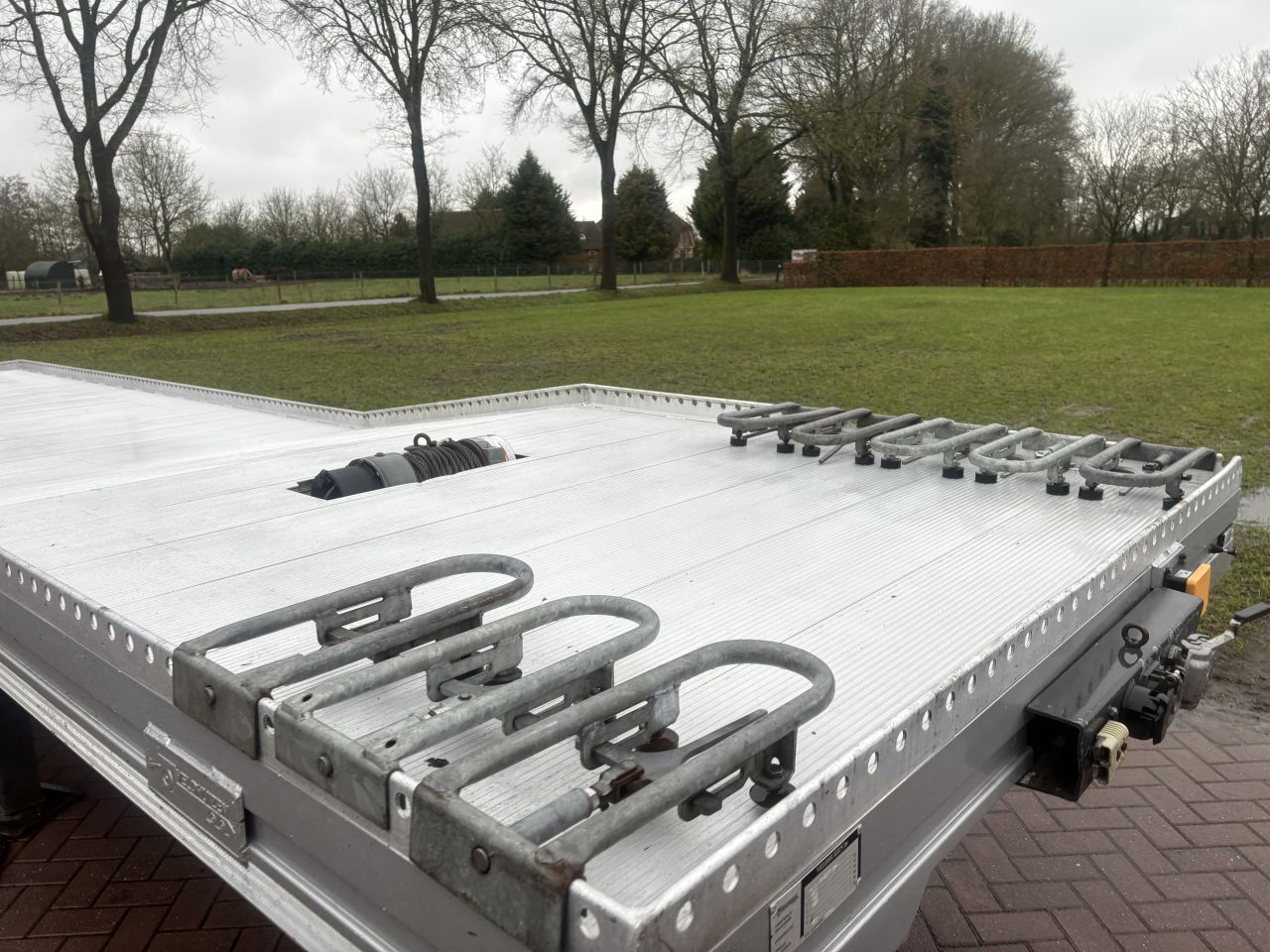 Be oplegger ambulance auto transporter Veldhuizen 5.5 TON