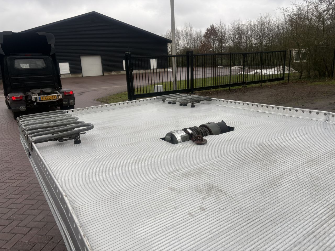 Be oplegger ambulance auto transporter Veldhuizen 5.5 TON