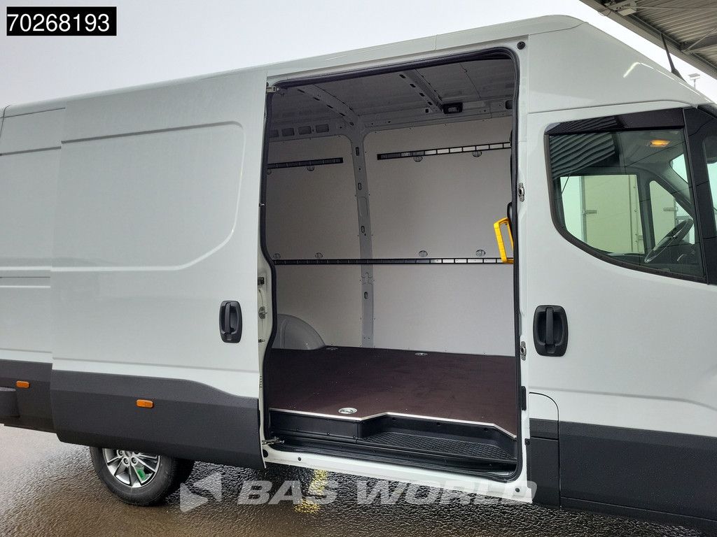 Iveco Daily 35S21 210PK 3.0L Automaat 2025 model L2H2 Trekhaak Tacho ACC LED CarPlay Velgen Camera 12m3 Klima AHK