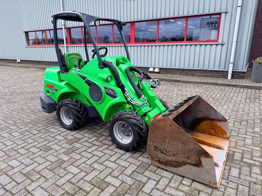 Avant 528i TDL Kniklader