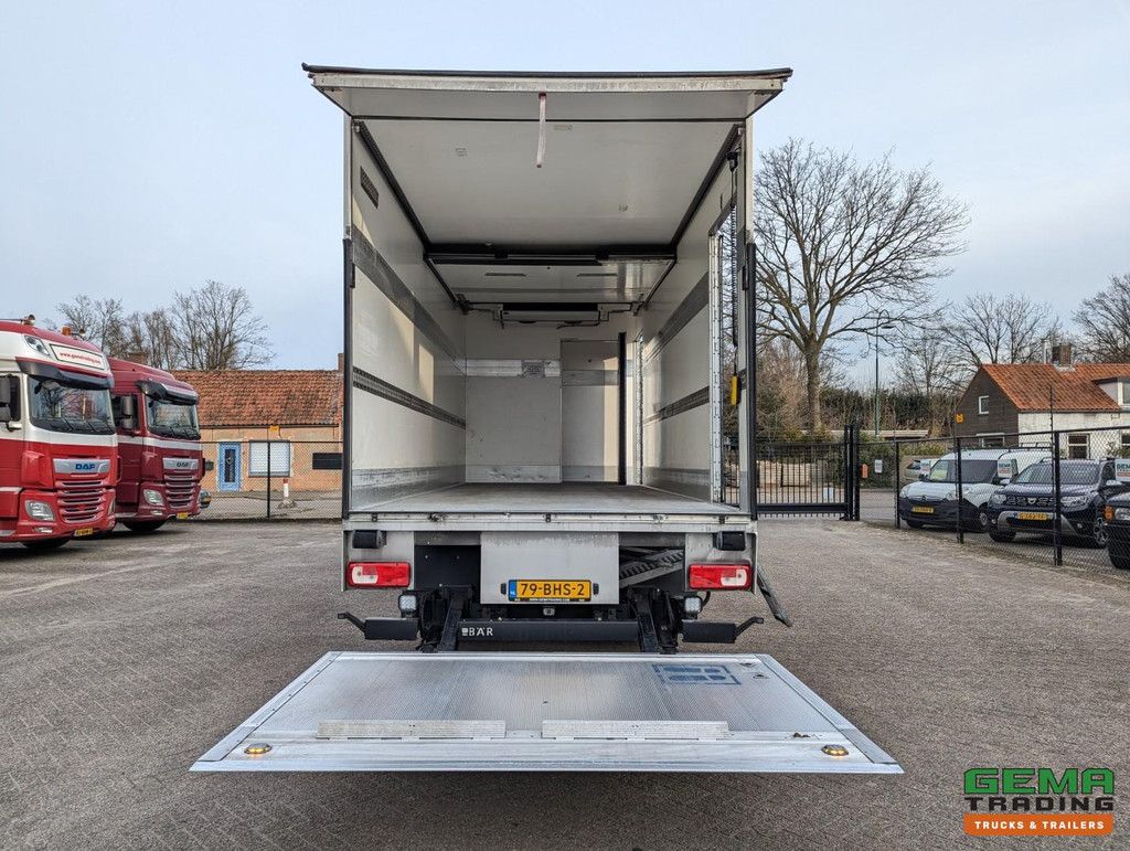 DAF CF 280 FAN 6x2/4 DagCab Euro6 - Koel-VriesBak 7.9m + Carrier Supra 1150MT + Laadklep 2000kg - 10/2025APK