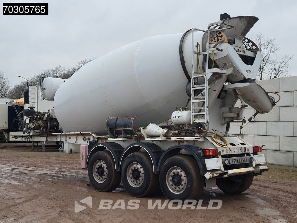 Zappmix 12m3 Lifting Axle Cement