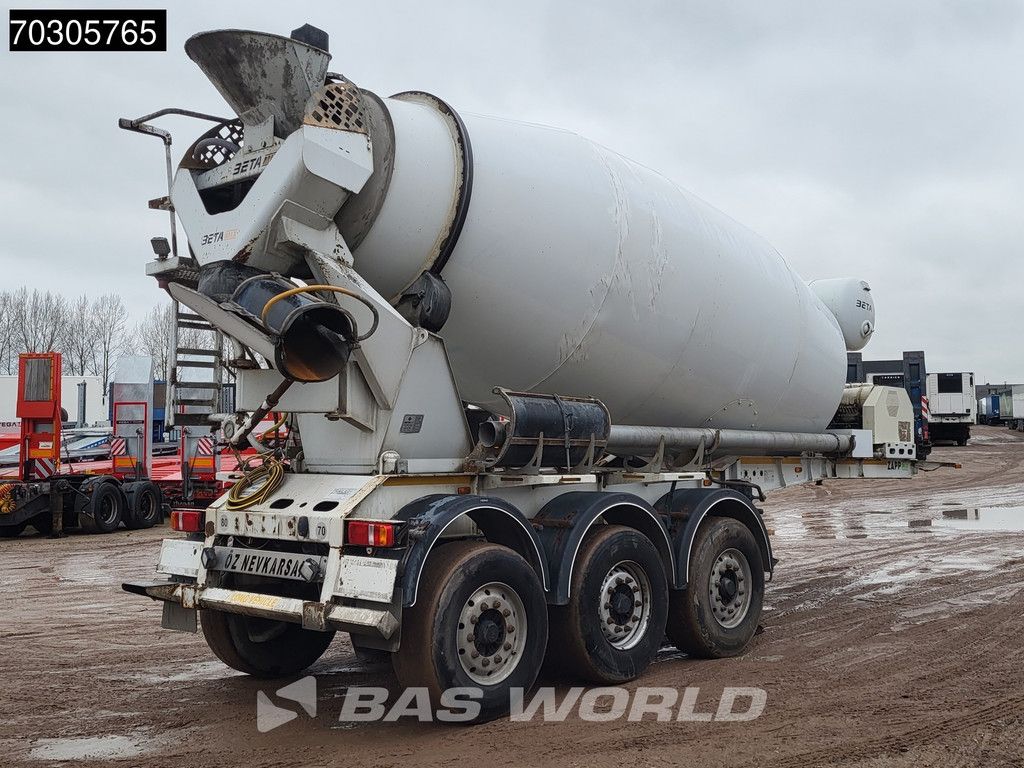Zappmix 12m3 Lifting Axle Cement