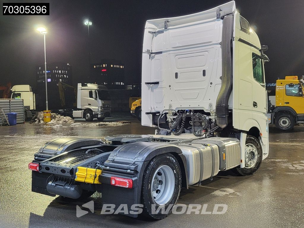 Mercedes Actros 1851 4X2 NEW! BigSpace Retarder 2xTanks Mirrorcam