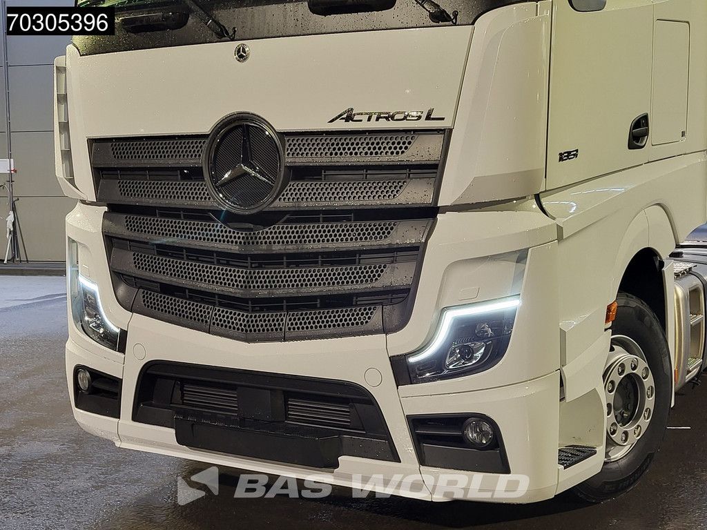 Mercedes Actros 1851 4X2 NEW! BigSpace Retarder 2xTanks Mirrorcam