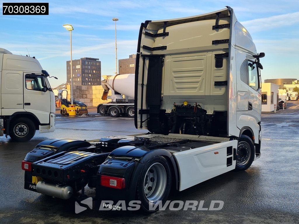 Iveco S-Way 500 4X2 NEW! Mega Retarder 2xTanks Standklima Navi