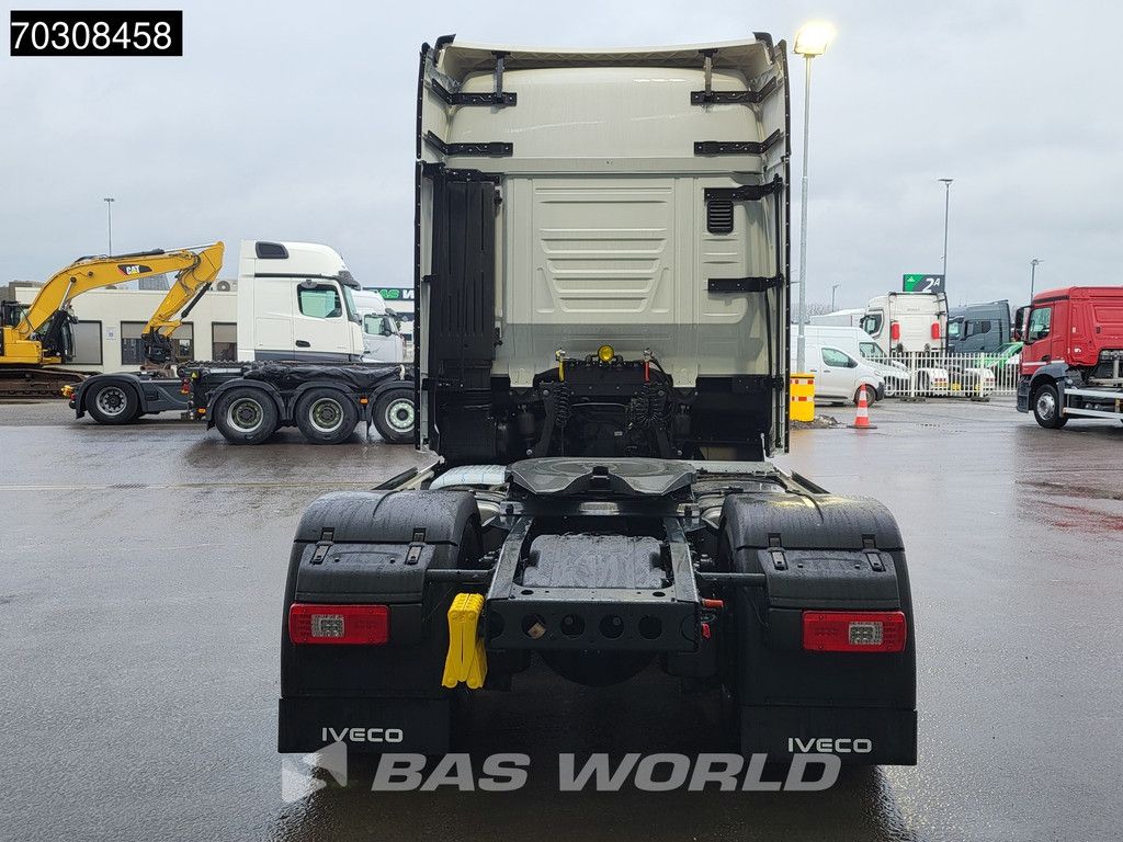 Iveco S-Way 500 4X2 NEW! 2xTanks Full-Air Standklima Navi LED