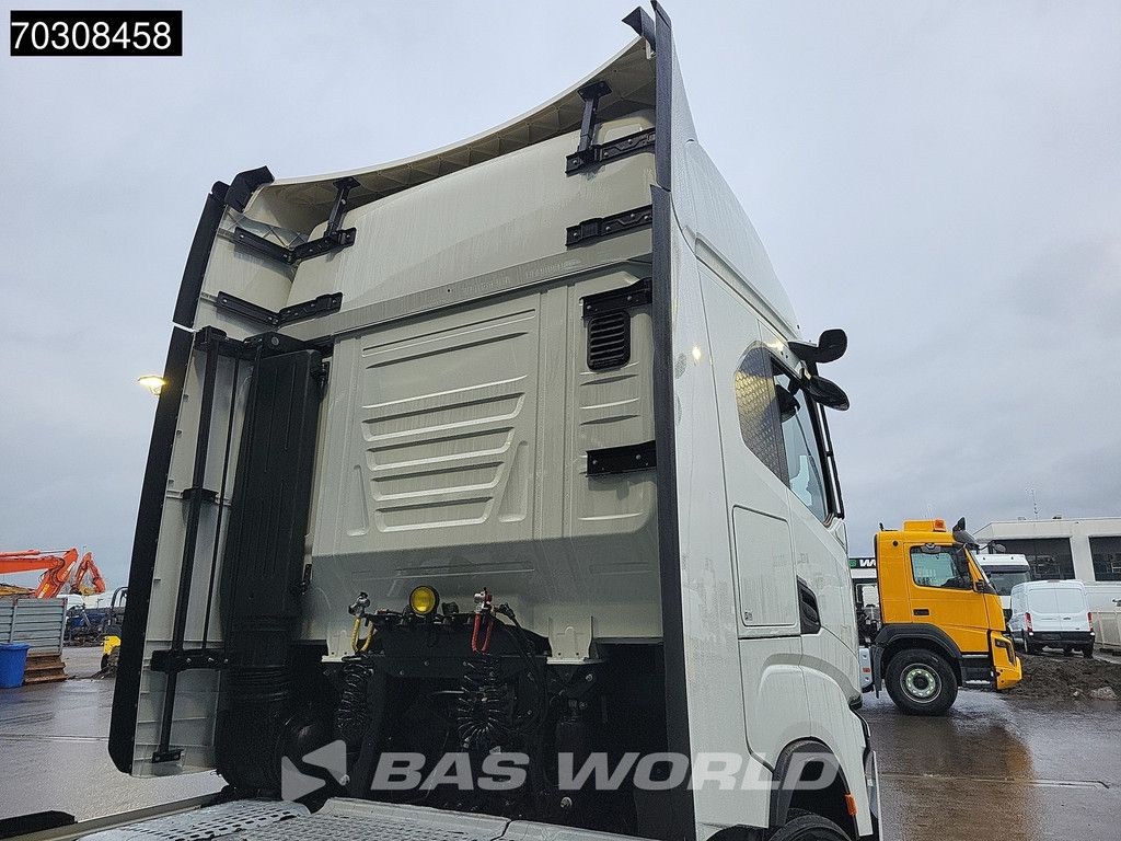 Iveco S-Way 500 4X2 NEW! 2xTanks Full-Air Standklima Navi LED