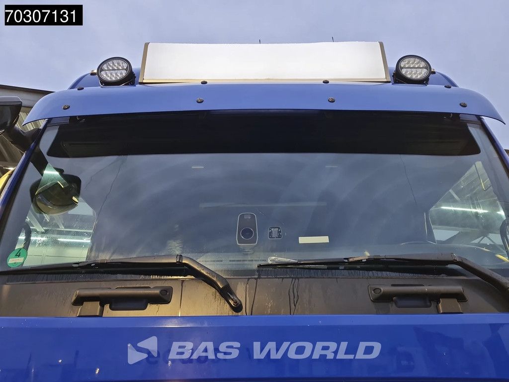 MAN TGX TGX 18.510 4X2 Mega GX 2xTanks Full-Air Standklima LED