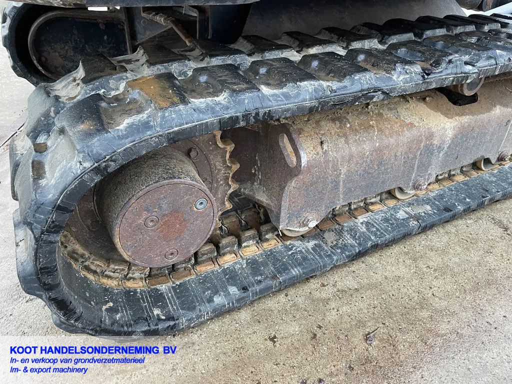 Kubota KX 042-4 3 Buckets