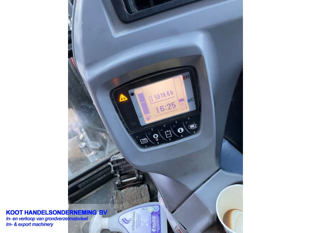 Kubota KX 042-4 3 Buckets