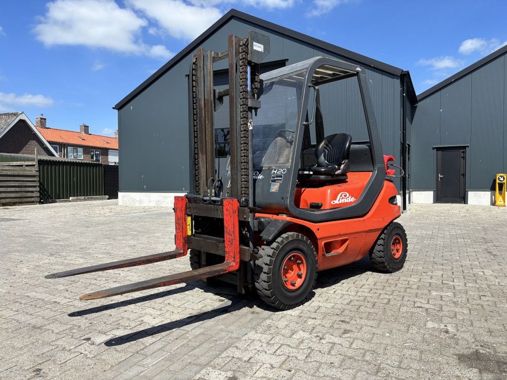 Linde H20T Duplo mast 3.150mm, LPG, SideShift.