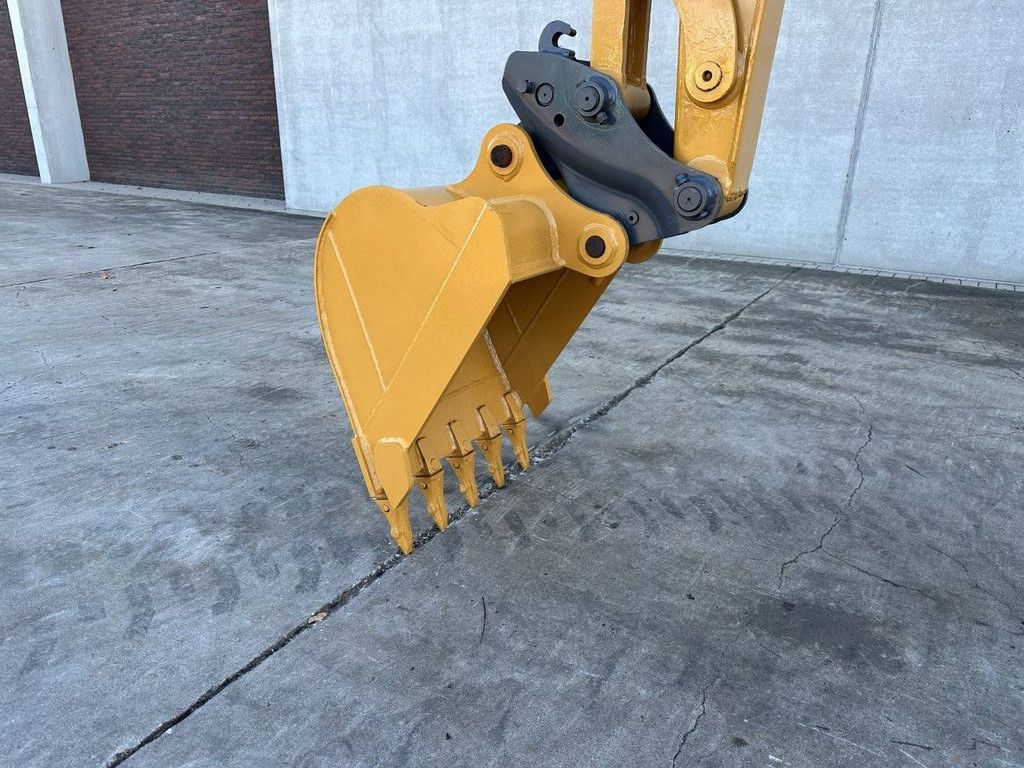 Raupenbagger Caterpillar 306 Diesel 2016