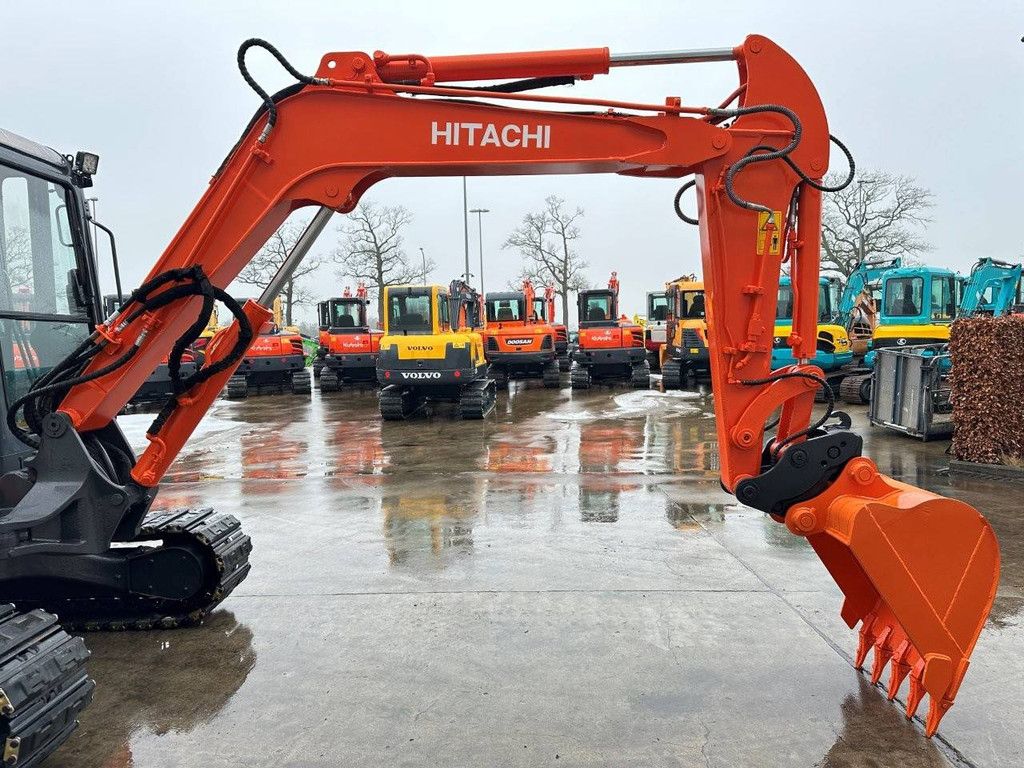 Raupenbagger Hitachi ZX50U-2 Diesel 2011