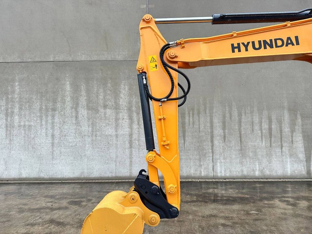 Raupenbagger Hyundai R60VS Diesel 2019