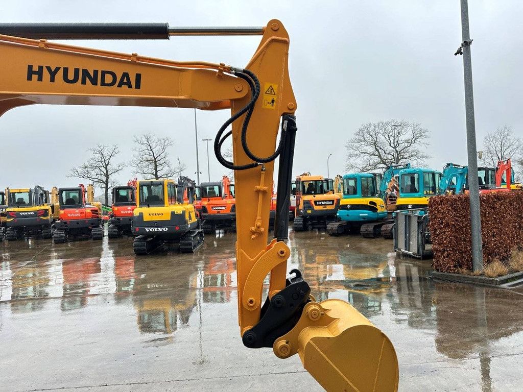 Raupenbagger Hyundai R60VS Diesel 2019