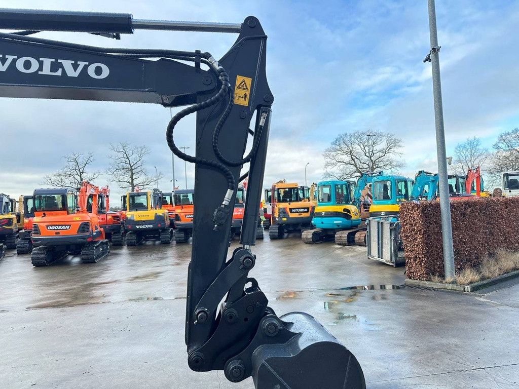 Crawler excavator Volvo EC55B Diesel 2010