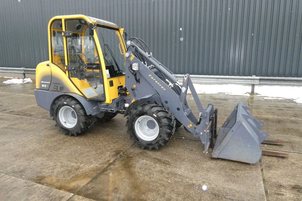 Eurotrac W12CS DEMO