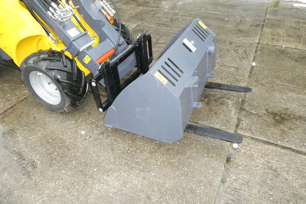 Eurotrac T11 shovel Weinig uren!! DEMO