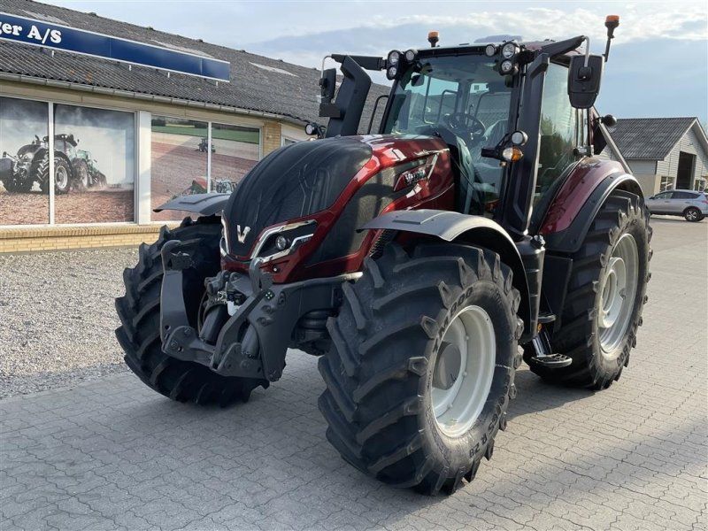 Valtra T215 Direct Frontlift, GPS