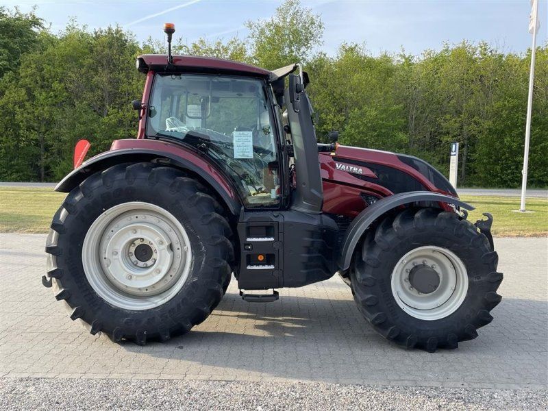 Valtra T215 Direct Frontlift, GPS