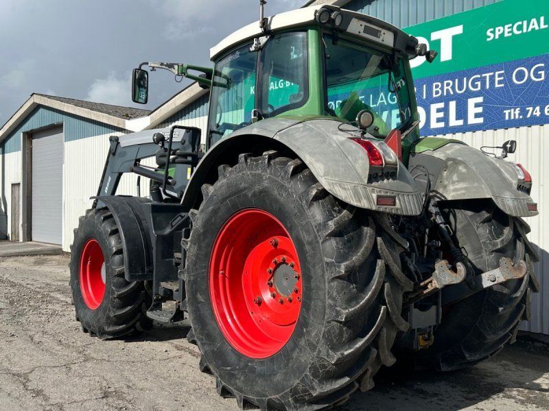 Fendt 826 Vario SCR Profi Plus Få Timer, Ålø Frontlæsser