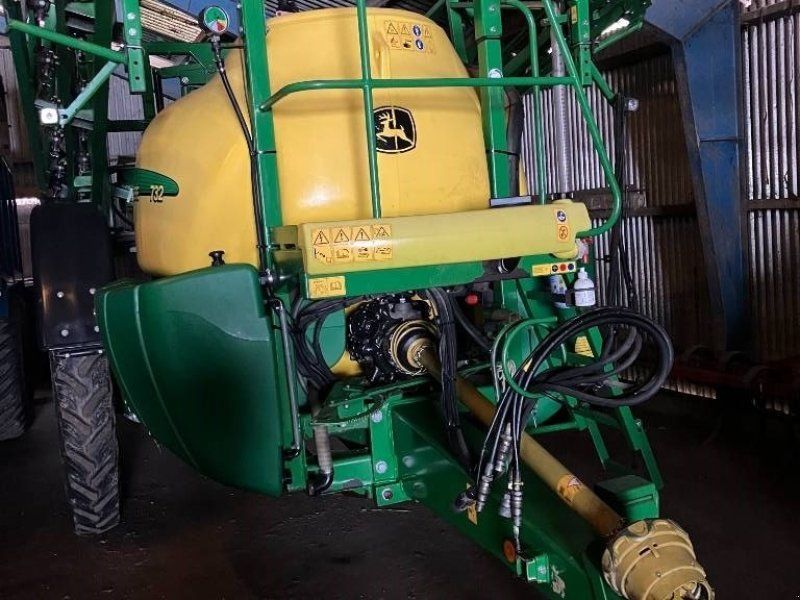John Deere 732