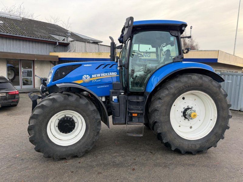 New Holland T7.230 AC