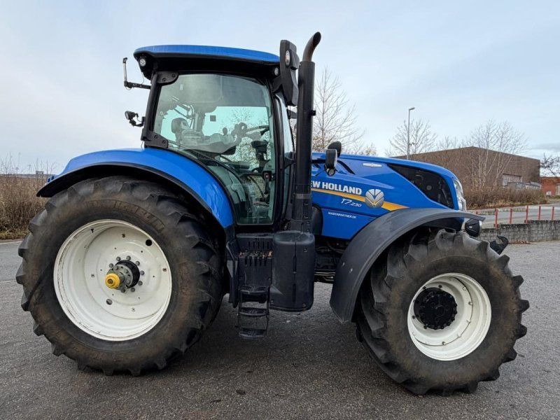 New Holland T7.230 AC