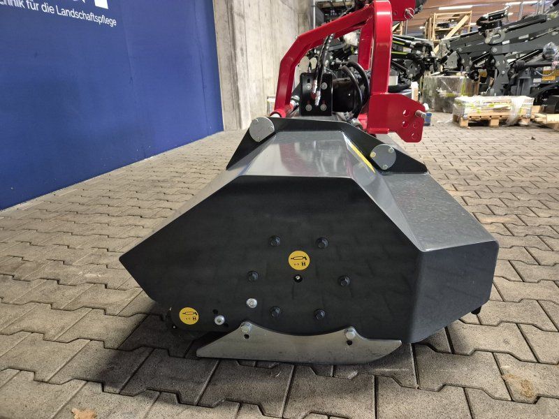 DRAGONE VL 240 FARMERS EDITION Schlegel für Traktor-Vorführgerät-