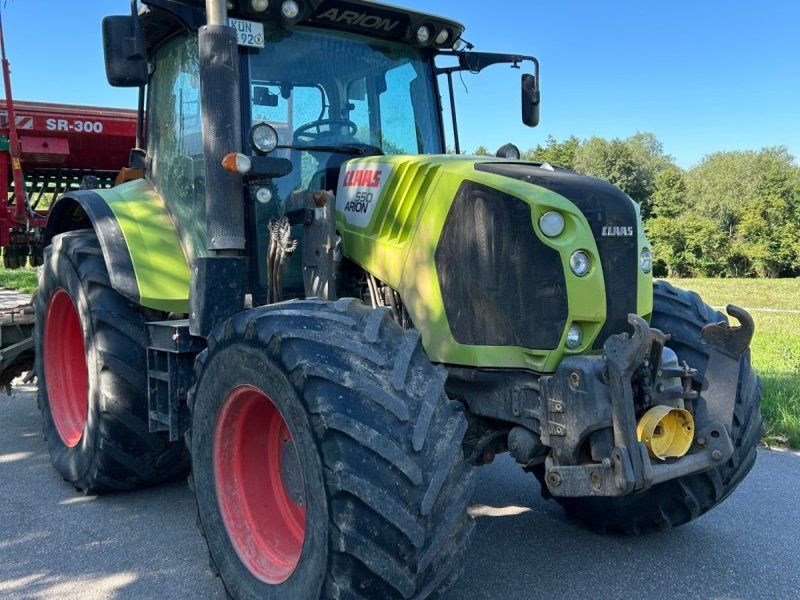Claas Arion 550