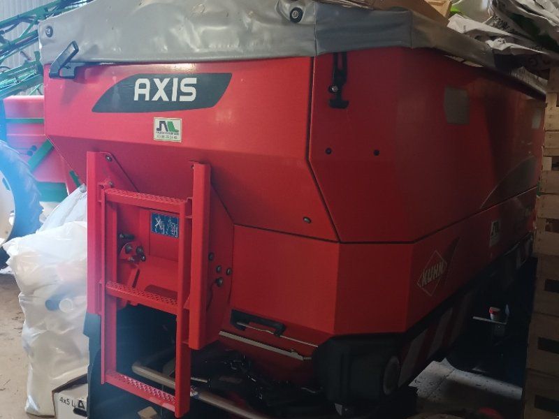 Kuhn Axis 40.2 M-EMC W VS Dynamic