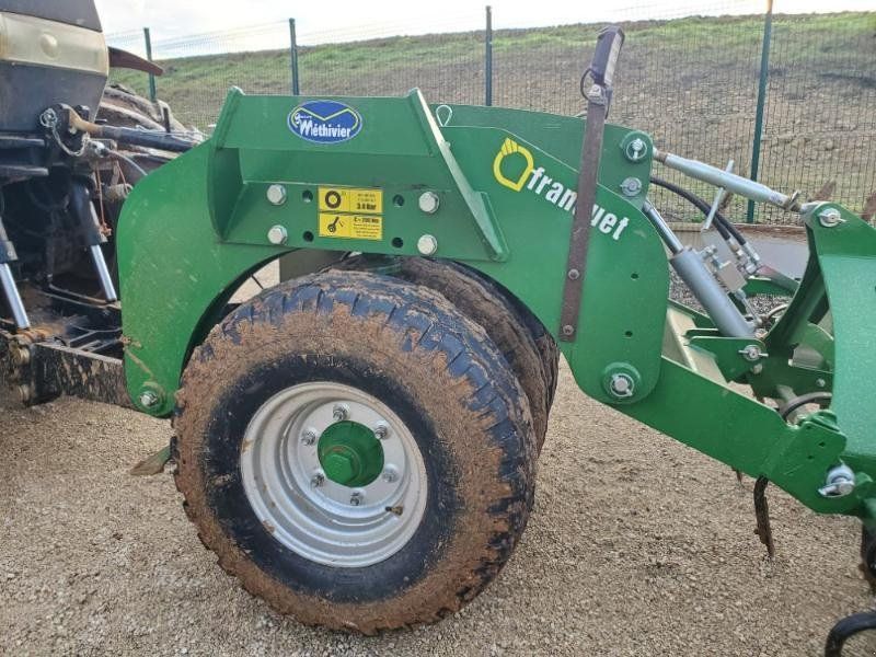 Franquet TASSE A PNEUS